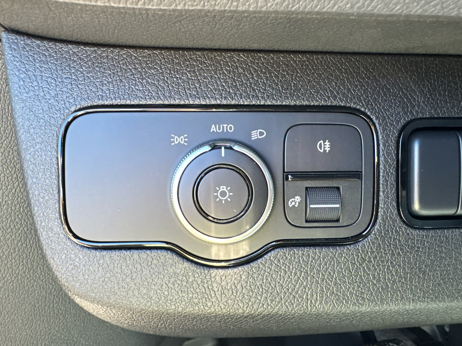 2026 Mercedes-Benz Sprinter 2500 Standard Roof I4 Diesel 144 RWD