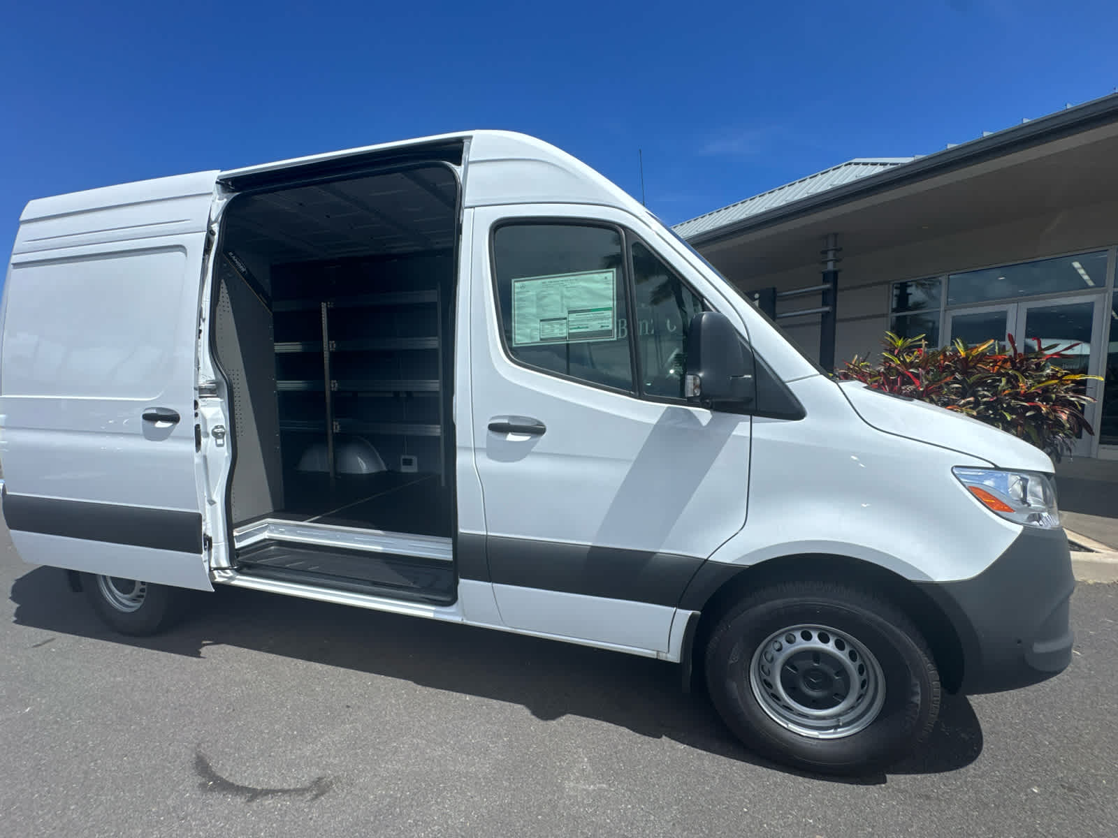 2026 Mercedes-Benz Sprinter 2500 Standard Roof I4 Diesel 144 RWD