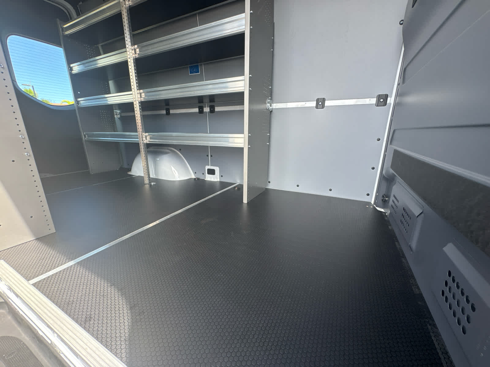 2026 Mercedes-Benz Sprinter 2500 Standard Roof I4 Diesel 144 RWD
