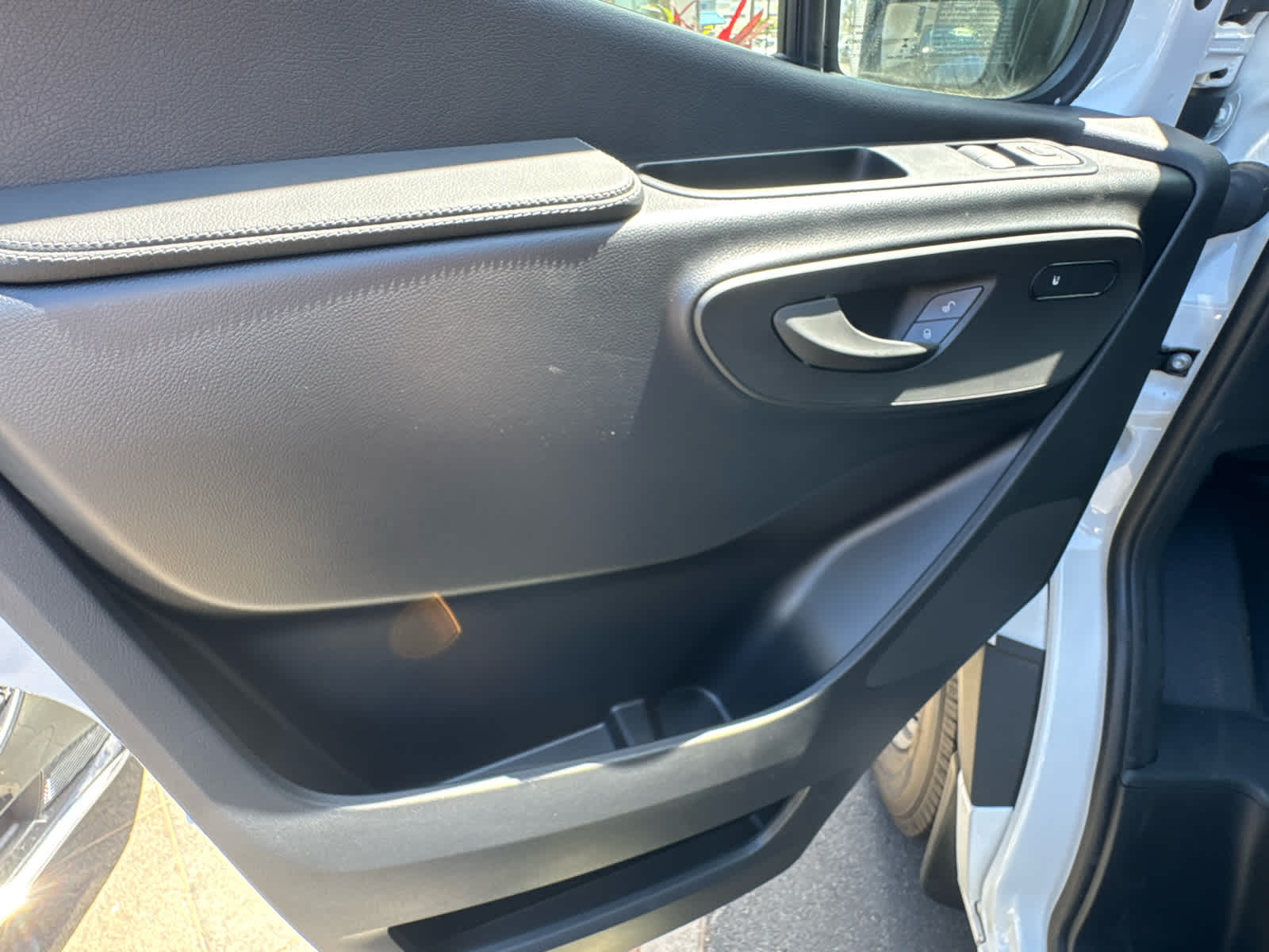 2026 Mercedes-Benz Sprinter 2500 Standard Roof I4 Diesel 144 RWD