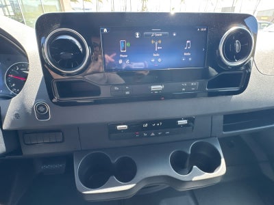 2026 Mercedes-Benz Sprinter 2500 Standard Roof I4 Diesel 144 RWD