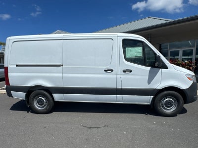 2026 Mercedes-Benz Sprinter 2500 Standard Roof I4 Diesel 144 RWD