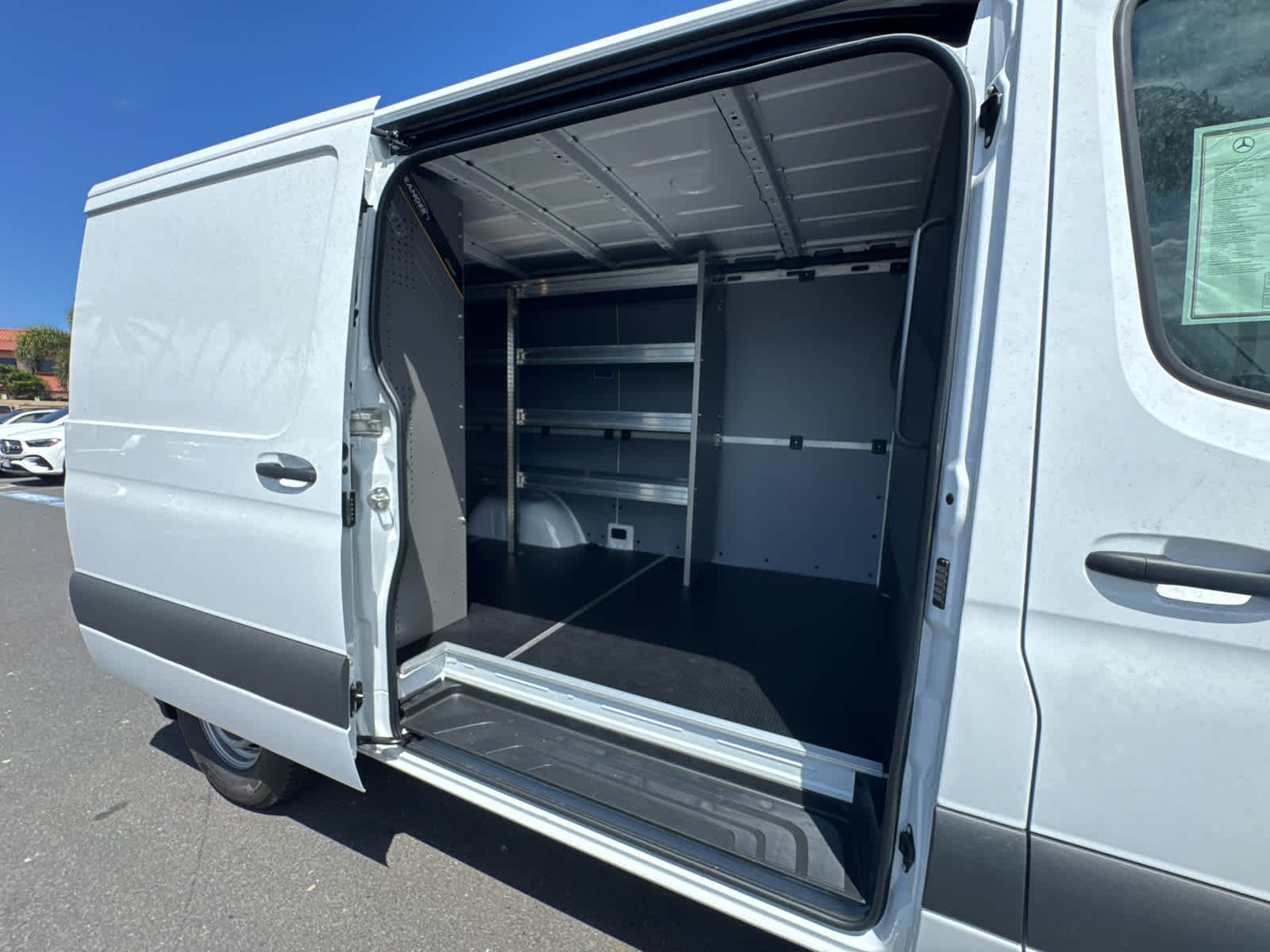 2026 Mercedes-Benz Sprinter 2500 Standard Roof I4 Diesel 144 RWD