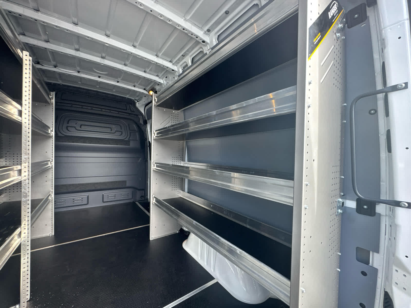 2026 Mercedes-Benz Sprinter 2500 Standard Roof I4 Diesel 144 RWD