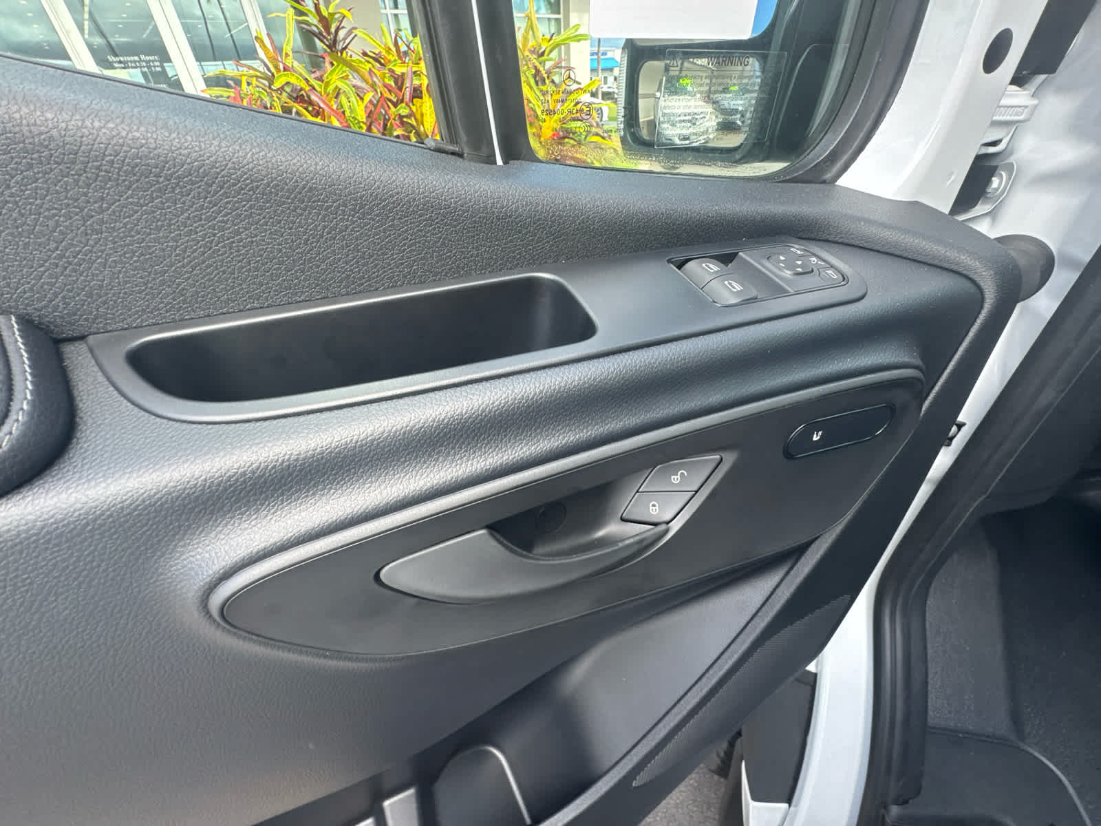 2026 Mercedes-Benz Sprinter 2500 Standard Roof I4 Diesel 144 RWD
