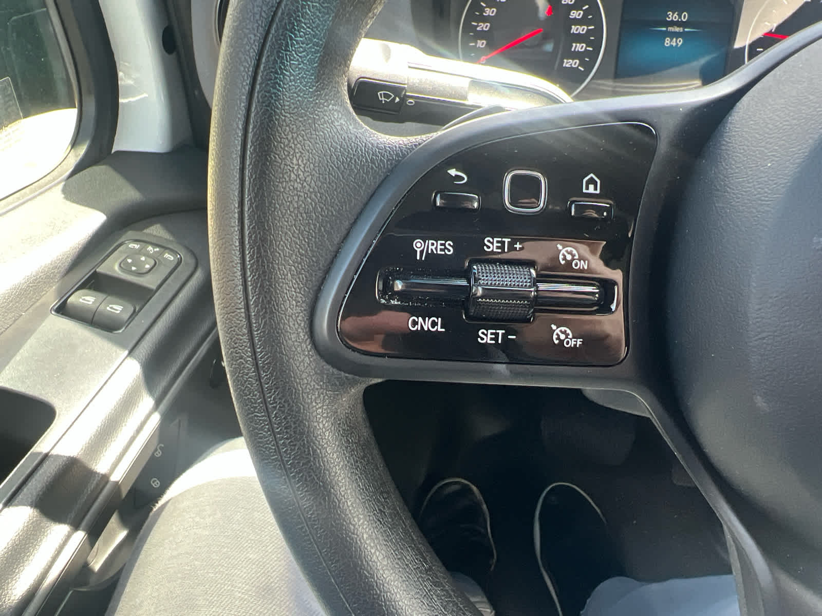 2024 Mercedes-Benz Sprinter Cargo Van 2500 High Roof I4 Diesel 170" RWD