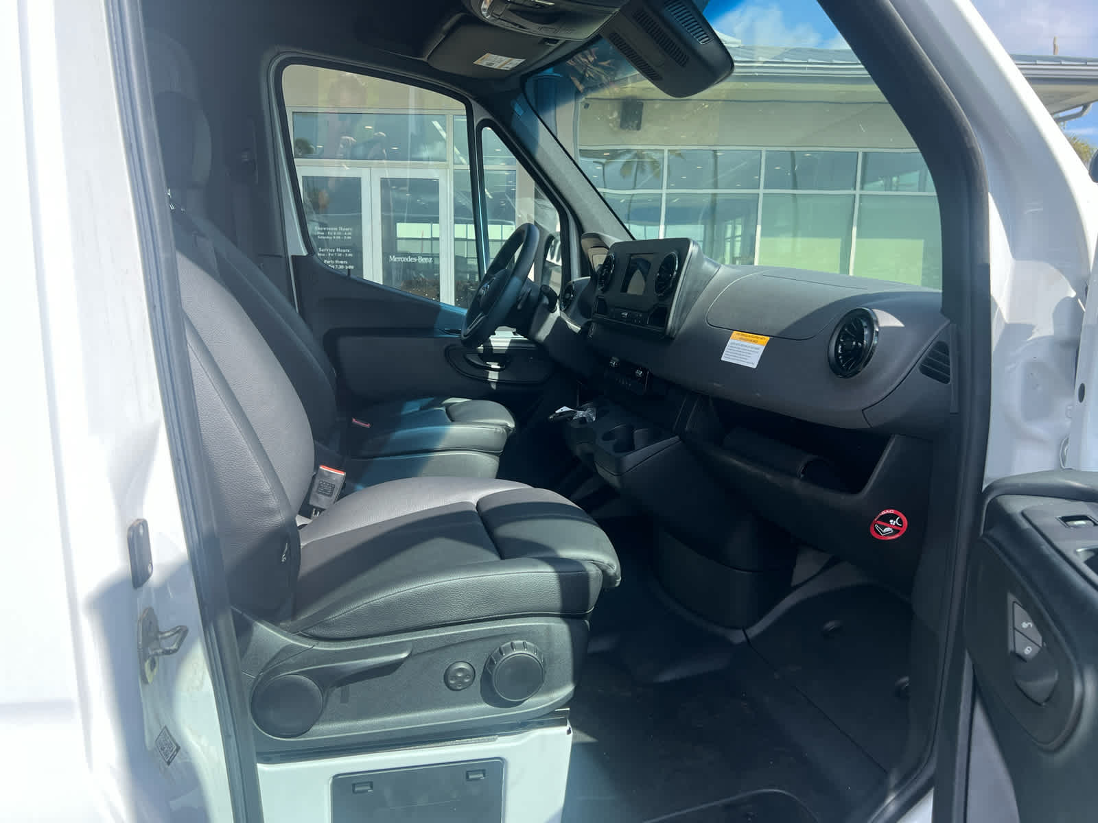 2024 Mercedes-Benz Sprinter Cargo Van 2500 High Roof I4 Diesel 170" RWD