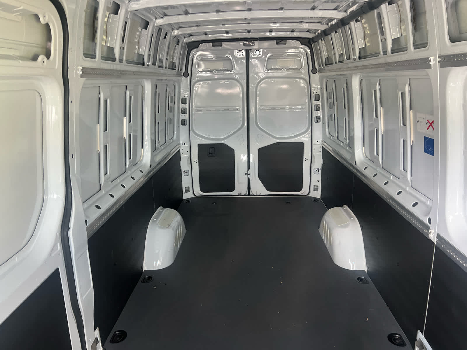 2024 Mercedes-Benz Sprinter Cargo Van 2500 High Roof I4 Diesel 170" RWD