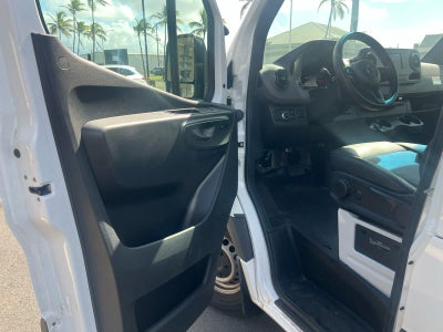 2024 Mercedes-Benz Sprinter Cargo Van 2500 High Roof I4 Diesel 170" RWD