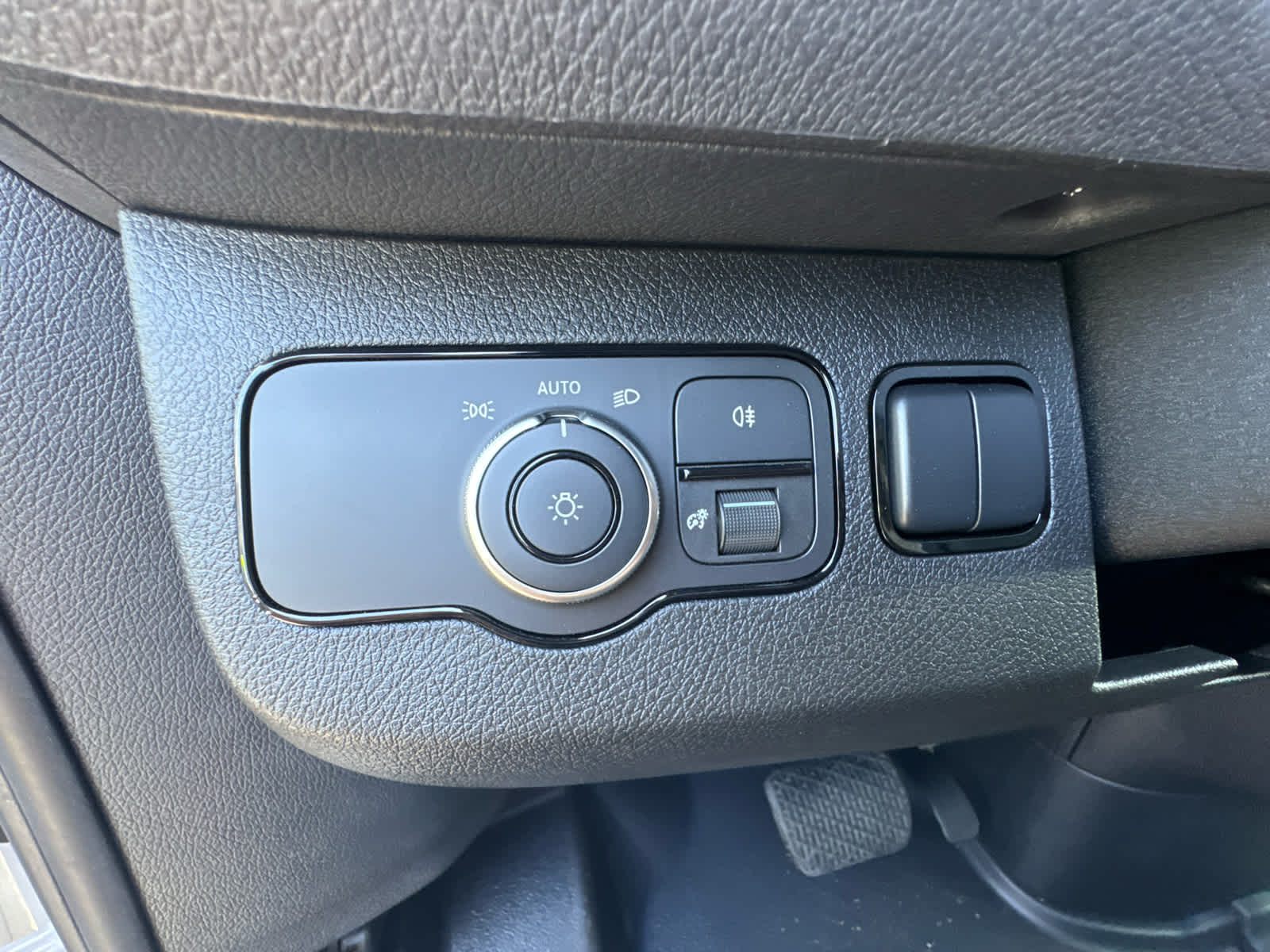 2025 Mercedes-Benz Sprinter Cargo Van 2500 Standard Roof I4 Diesel HO 144 RWD