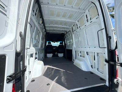 2025 Mercedes-Benz Sprinter Cargo Van 2500 Standard Roof I4 Diesel HO 144 RWD