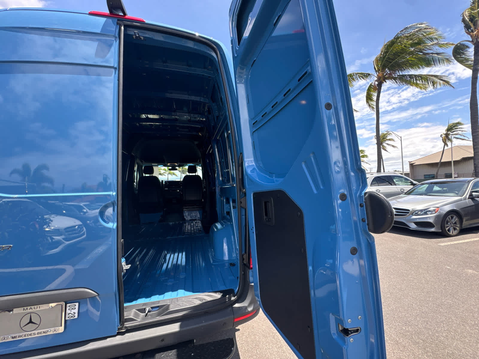 2026 Mercedes-Benz Sprinter 2500 Standard Roof I4 Diesel HO 144 AWD