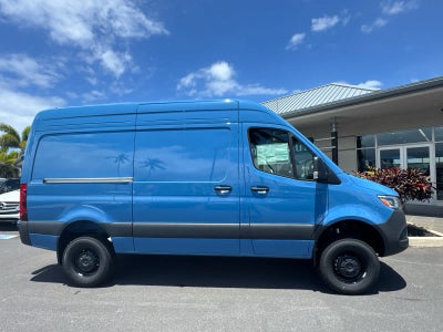 2026 Mercedes-Benz Sprinter 2500 Standard Roof I4 Diesel HO 144 AWD