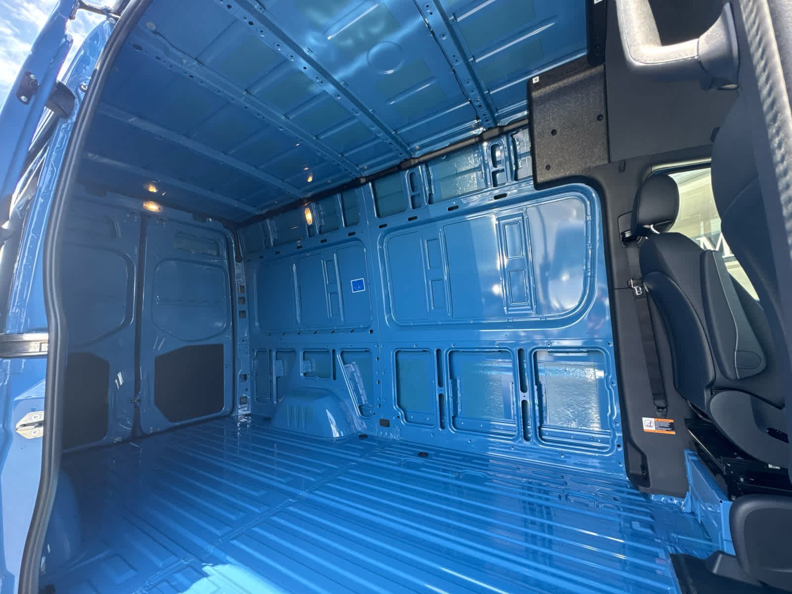 2026 Mercedes-Benz Sprinter 2500 Standard Roof I4 Diesel HO 144 AWD