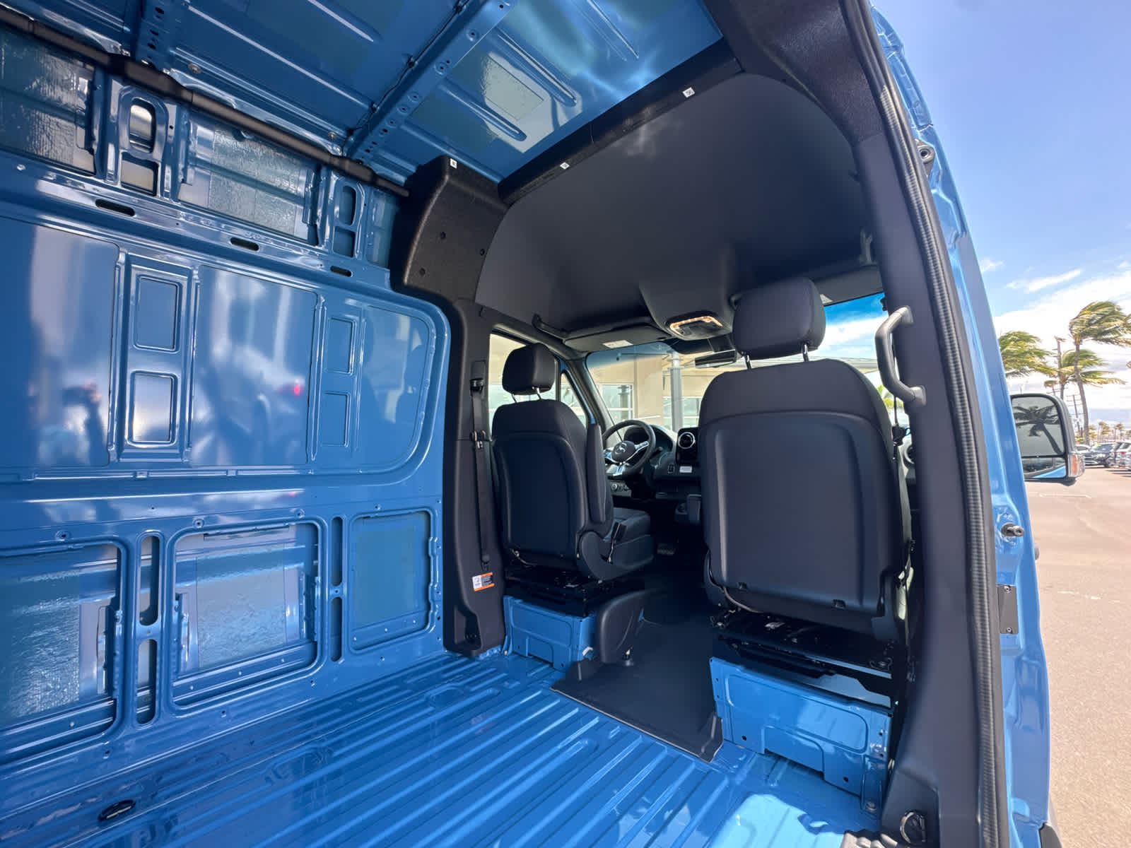 2026 Mercedes-Benz Sprinter 2500 Standard Roof I4 Diesel HO 144 AWD