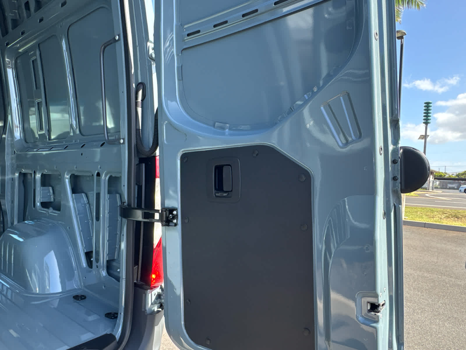 2026 Mercedes-Benz Sprinter 2500 Standard Roof I4 Diesel HO 144 AWD