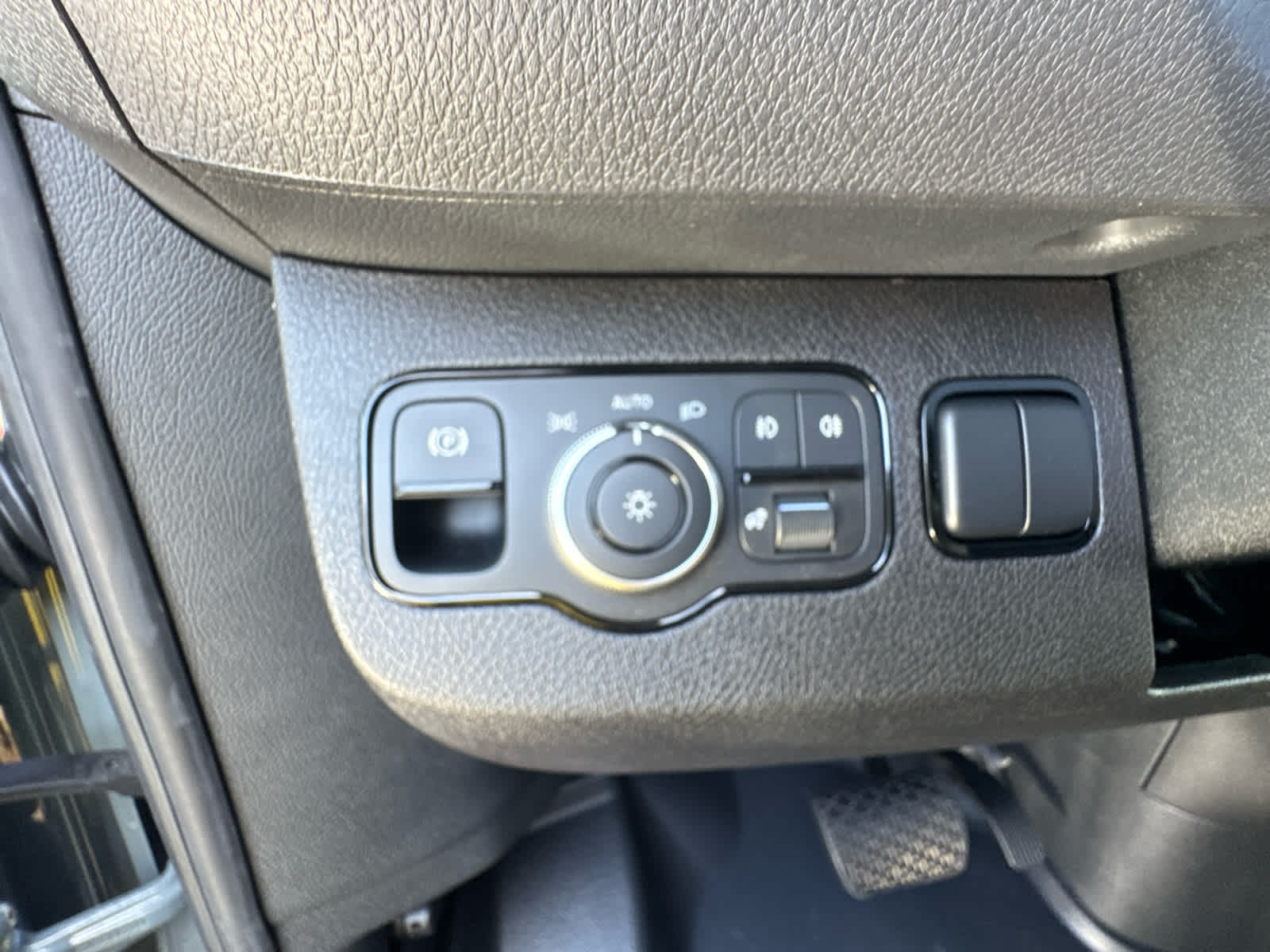 2026 Mercedes-Benz Sprinter 2500 Standard Roof I4 Diesel HO 144 AWD