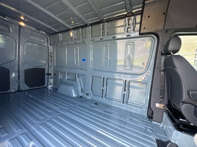 2026 Mercedes-Benz Sprinter 2500 Standard Roof I4 Diesel HO 144 AWD