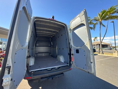 2026 Mercedes-Benz Sprinter 2500 Standard Roof I4 Diesel HO 144 AWD