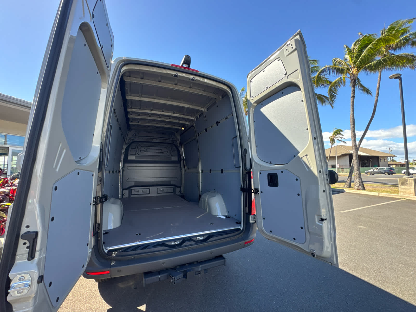 2026 Mercedes-Benz Sprinter 2500 Standard Roof I4 Diesel HO 144 AWD