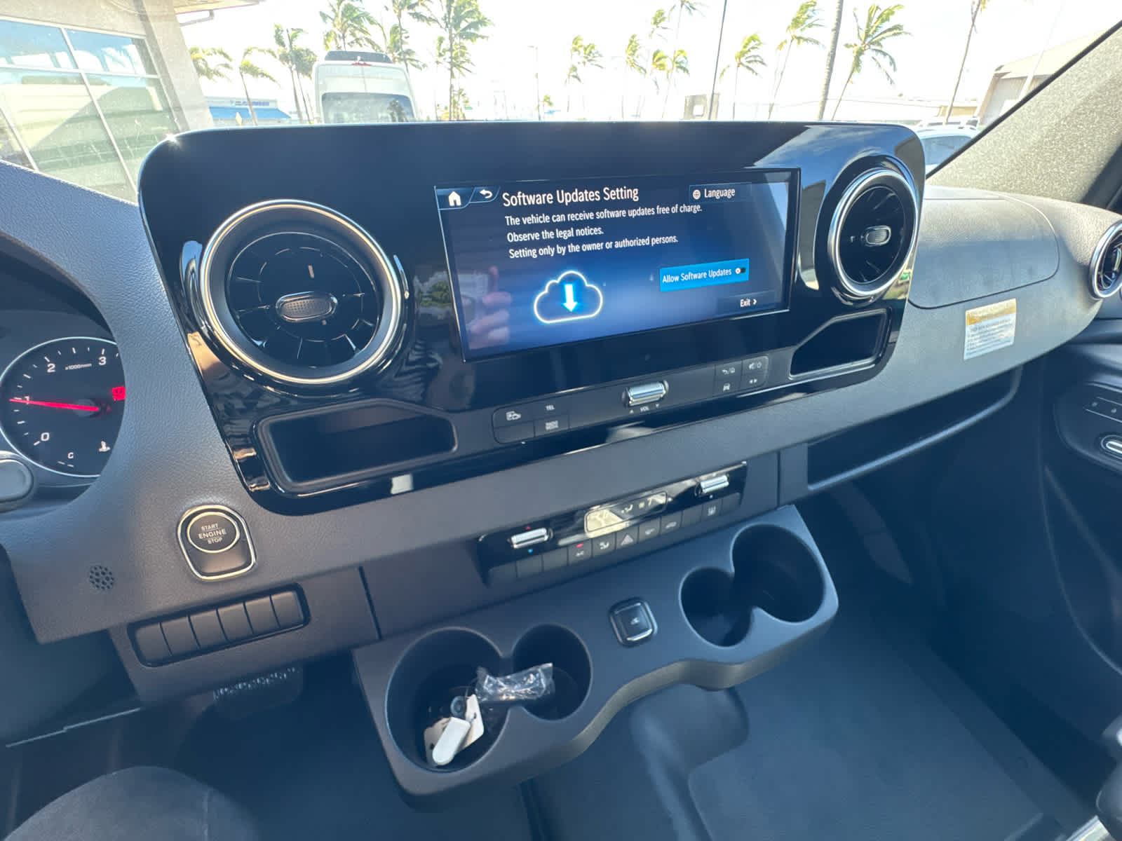 2026 Mercedes-Benz Sprinter 2500 Standard Roof I4 Diesel HO 144 AWD