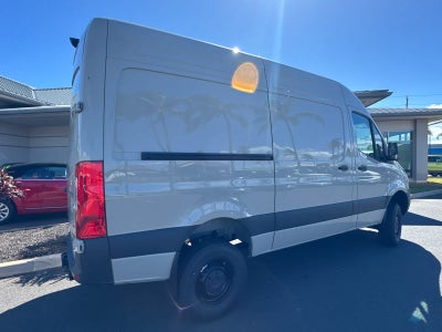 2026 Mercedes-Benz Sprinter 2500 Standard Roof I4 Diesel HO 144 AWD