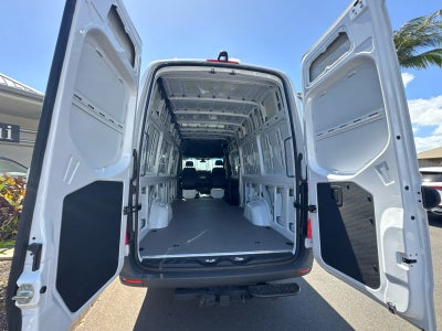 2025 Mercedes-Benz Sprinter Cargo Van 2500 High Roof I4 Diesel HO 170 RWD