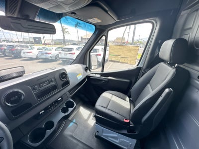 2026 Mercedes-Benz Sprinter 2500 High Roof I4 Diesel HO 170 RWD