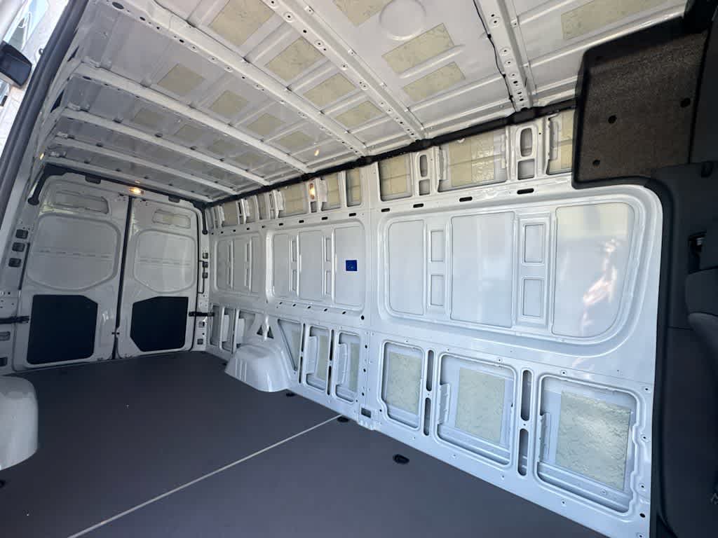 2026 Mercedes-Benz Sprinter 2500 High Roof I4 Diesel HO 170 RWD