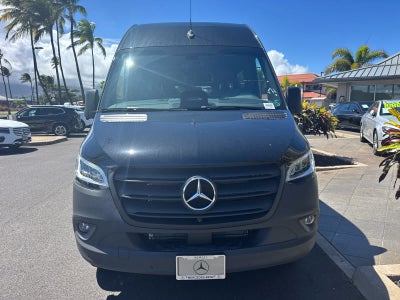 2026 Mercedes-Benz Sprinter Passenger Van 2500 High Roof I4 Diesel 170 RWD