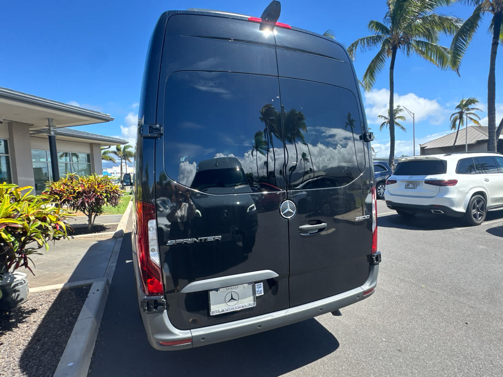 2026 Mercedes-Benz Sprinter Passenger Van 2500 High Roof I4 Diesel 170 RWD