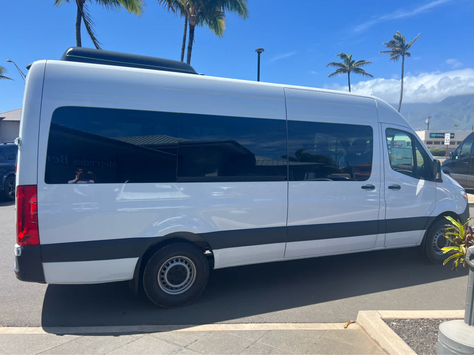 2025 Mercedes-Benz Sprinter 2500 High Roof I4 Diesel 170" RWD