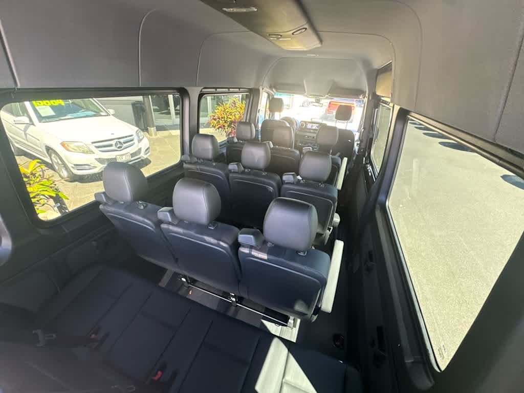2026 Mercedes-Benz Sprinter Passenger Van 2500 High Roof I4 Diesel 170 RWD