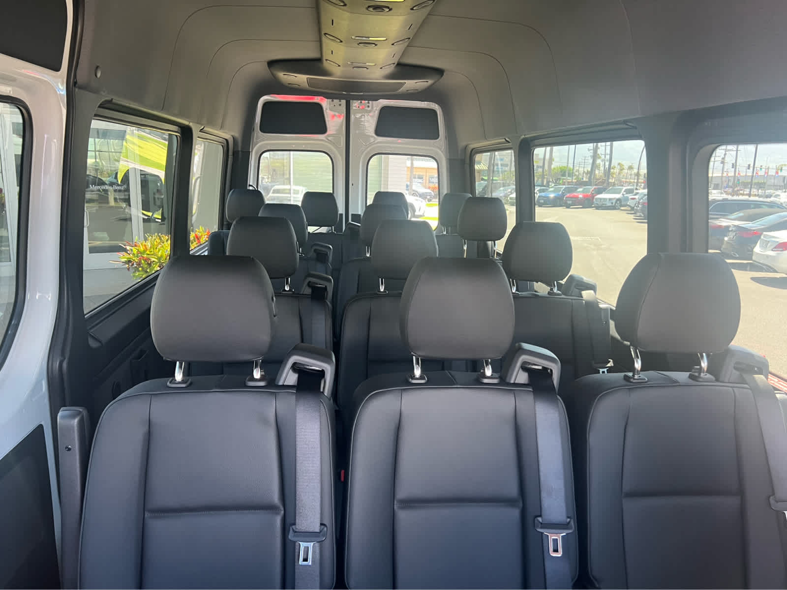 2025 Mercedes-Benz Sprinter 2500 High Roof I4 Diesel 170" RWD