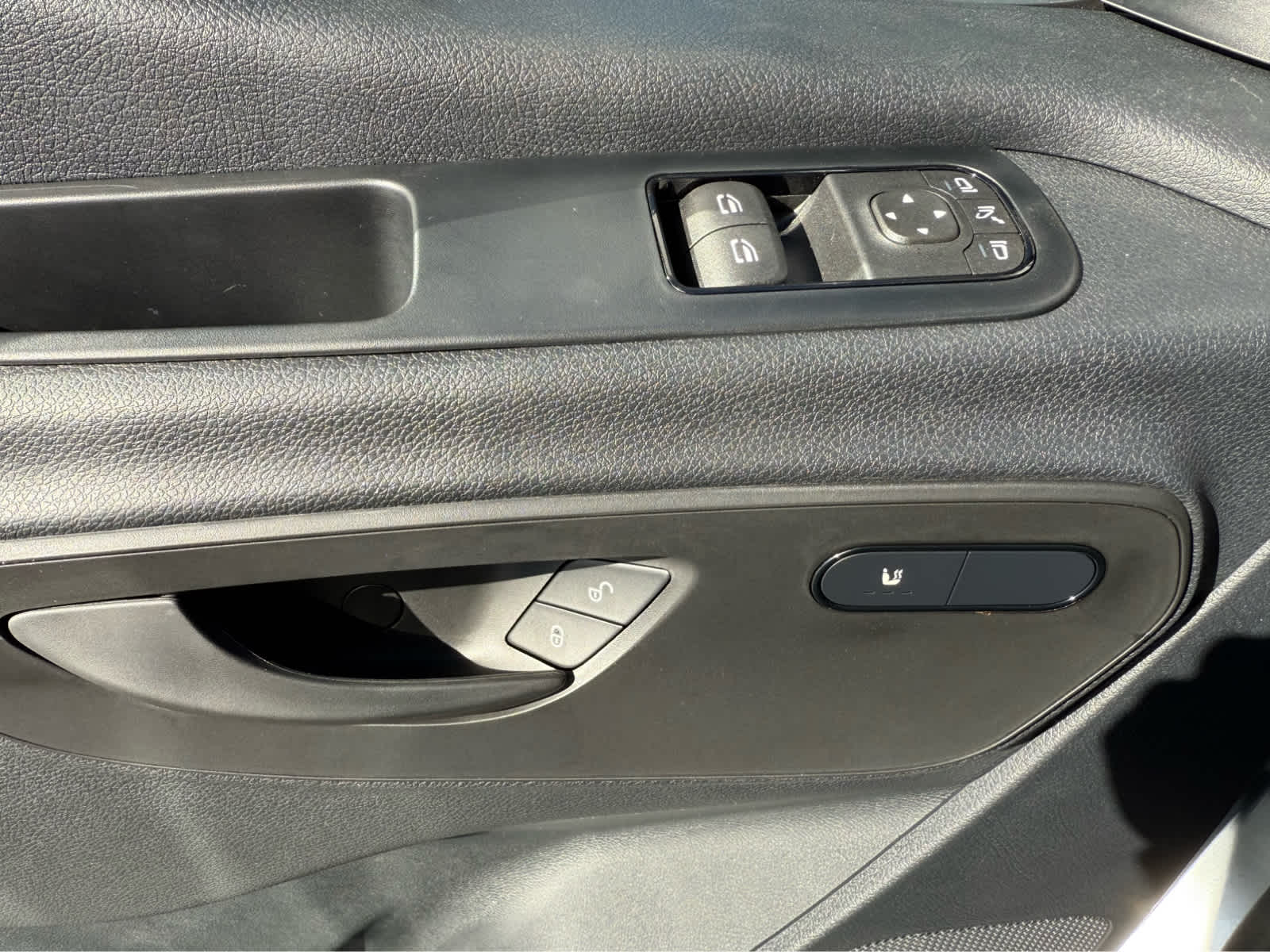 2025 Mercedes-Benz Sprinter 2500 Standard Roof I4 Diesel HO 144" RWD