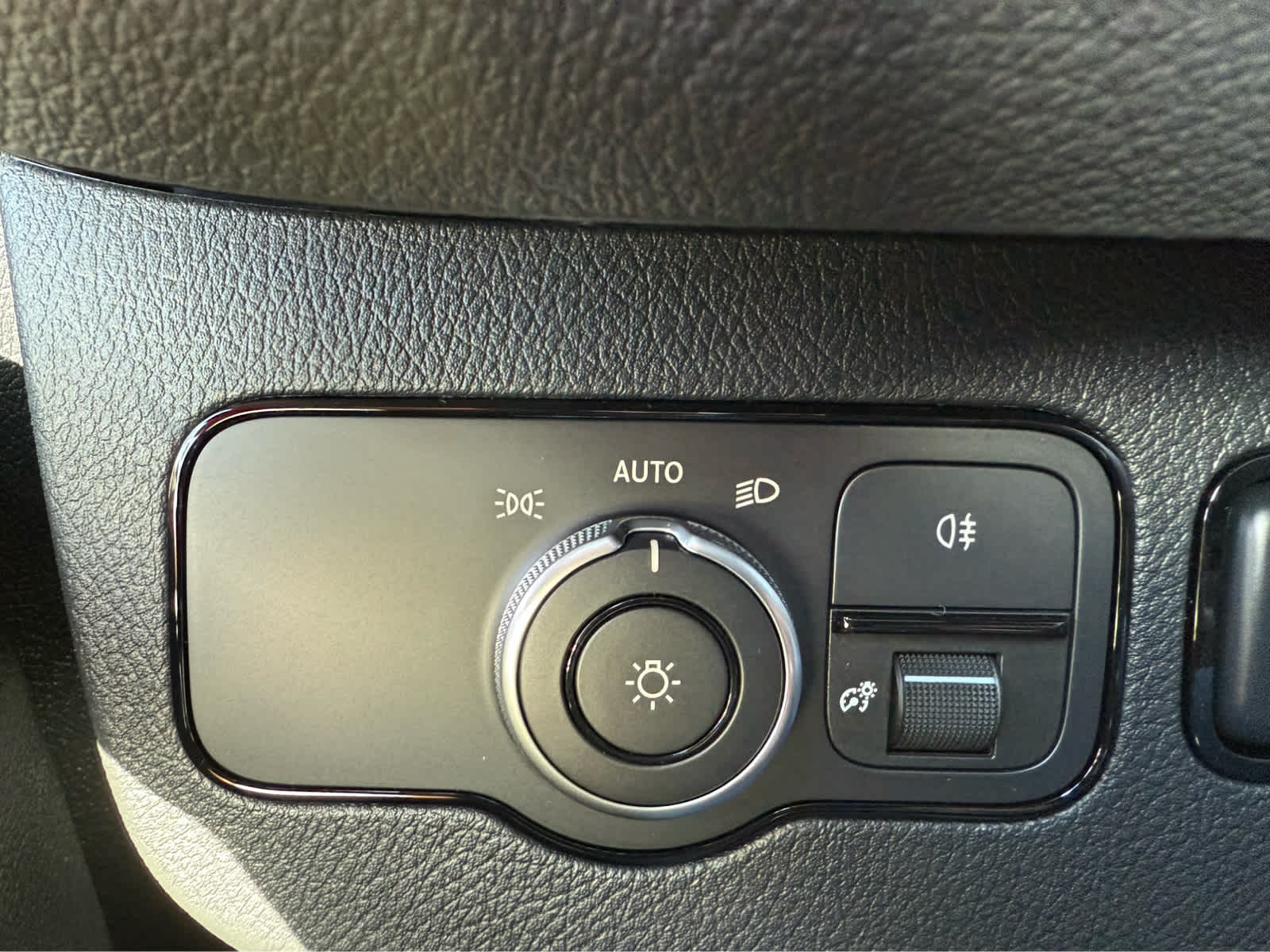 2025 Mercedes-Benz Sprinter 2500 Standard Roof I4 Diesel HO 144" RWD