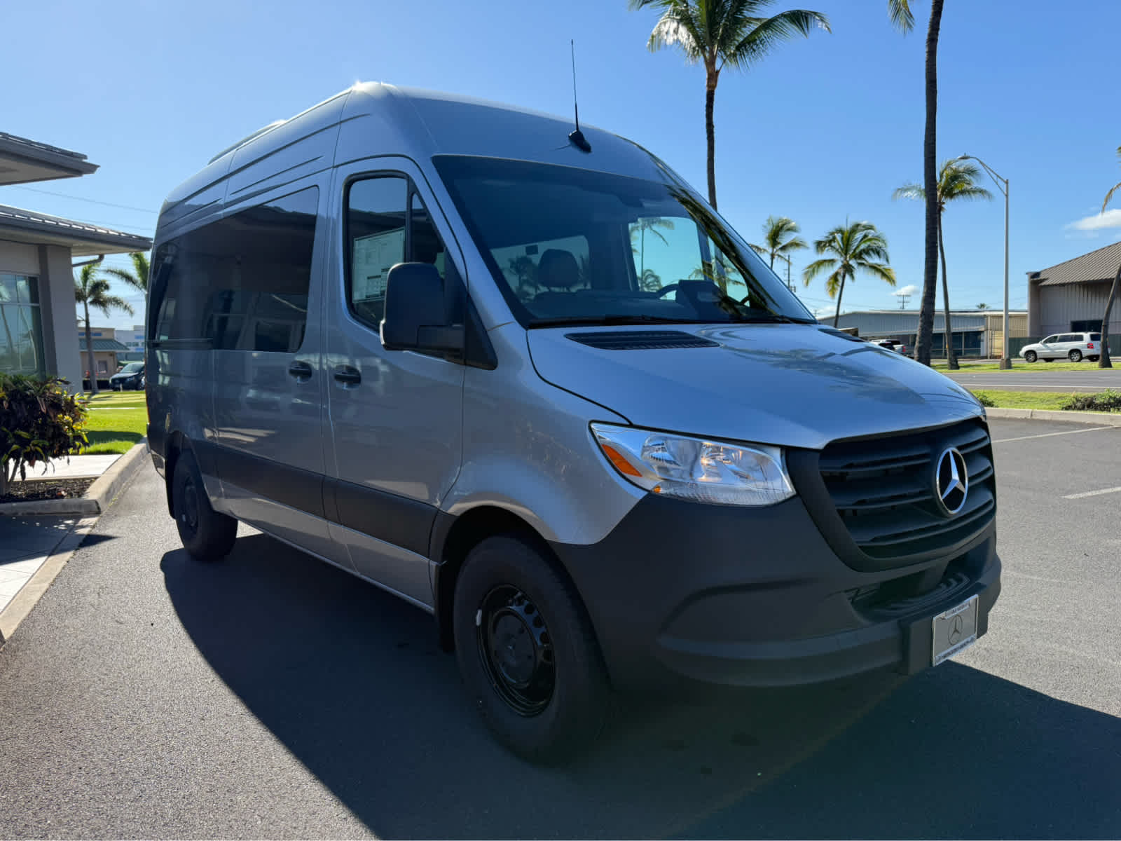 2025 Mercedes-Benz Sprinter 2500 Standard Roof I4 Diesel HO 144" RWD
