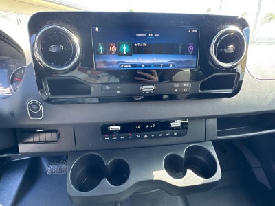 2025 Mercedes-Benz Sprinter 2500 High Roof I4 Diesel HO 170" RWD