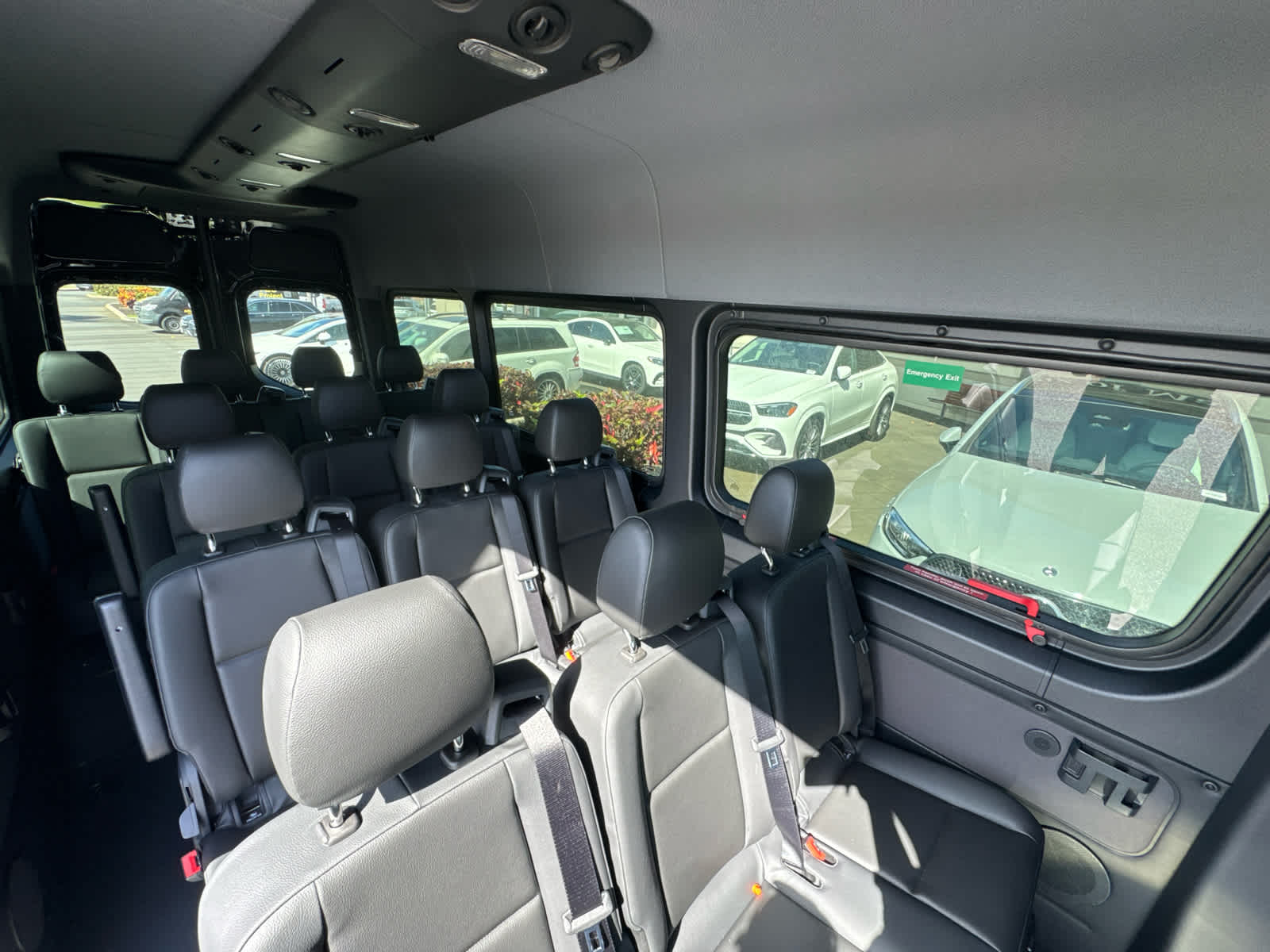 2025 Mercedes-Benz Sprinter 2500 High Roof I4 Diesel HO 170" RWD