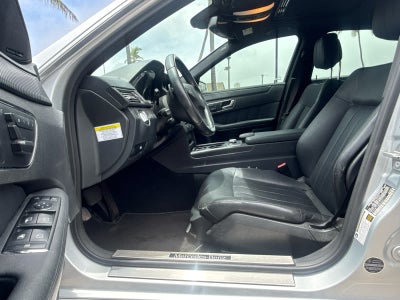2010 Mercedes-Benz E 550 4dr Sdn RWD