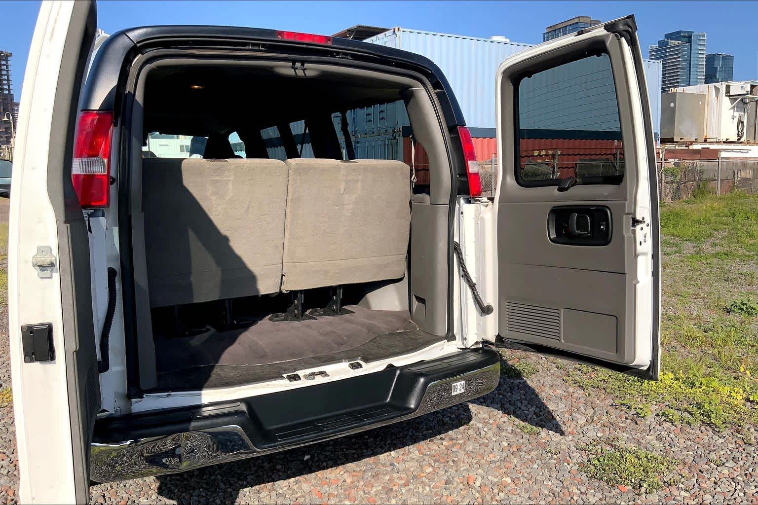 2019 Chevrolet Express LT