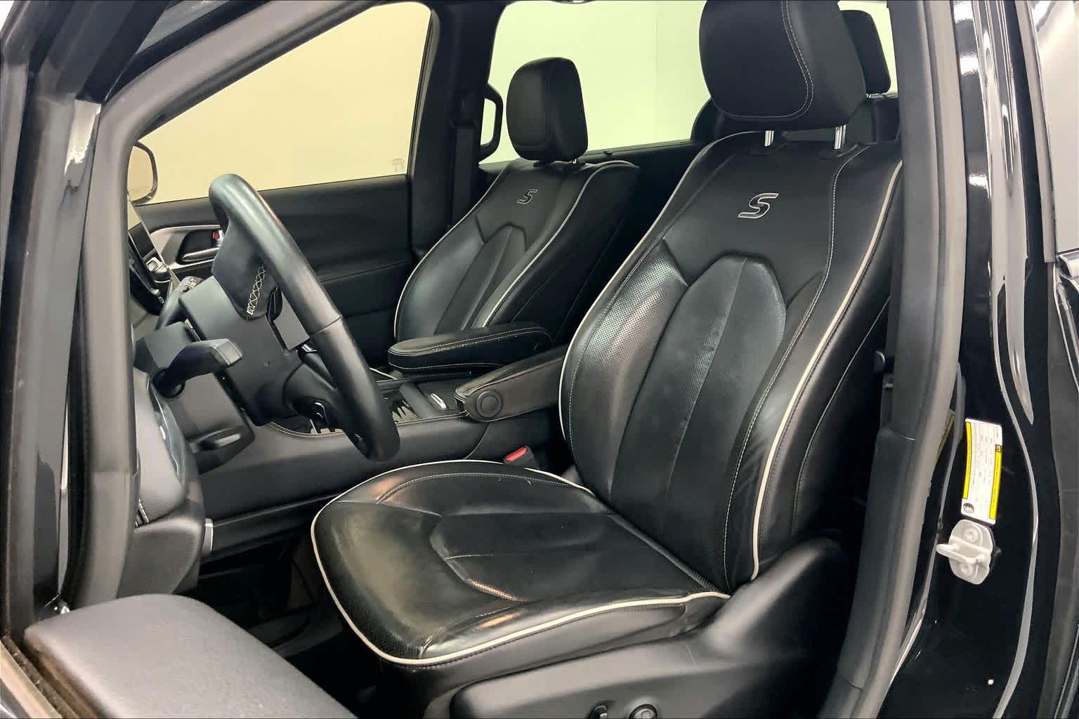 2021 Chrysler Pacifica Hybrid Limited