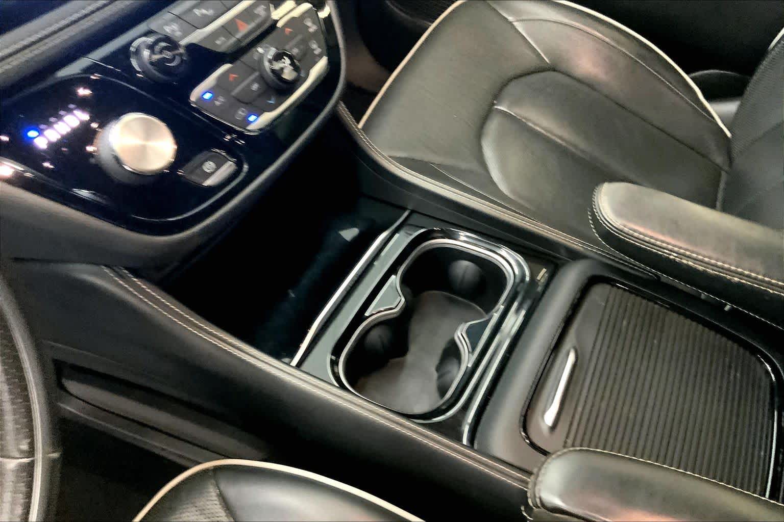 2021 Chrysler Pacifica Hybrid Limited