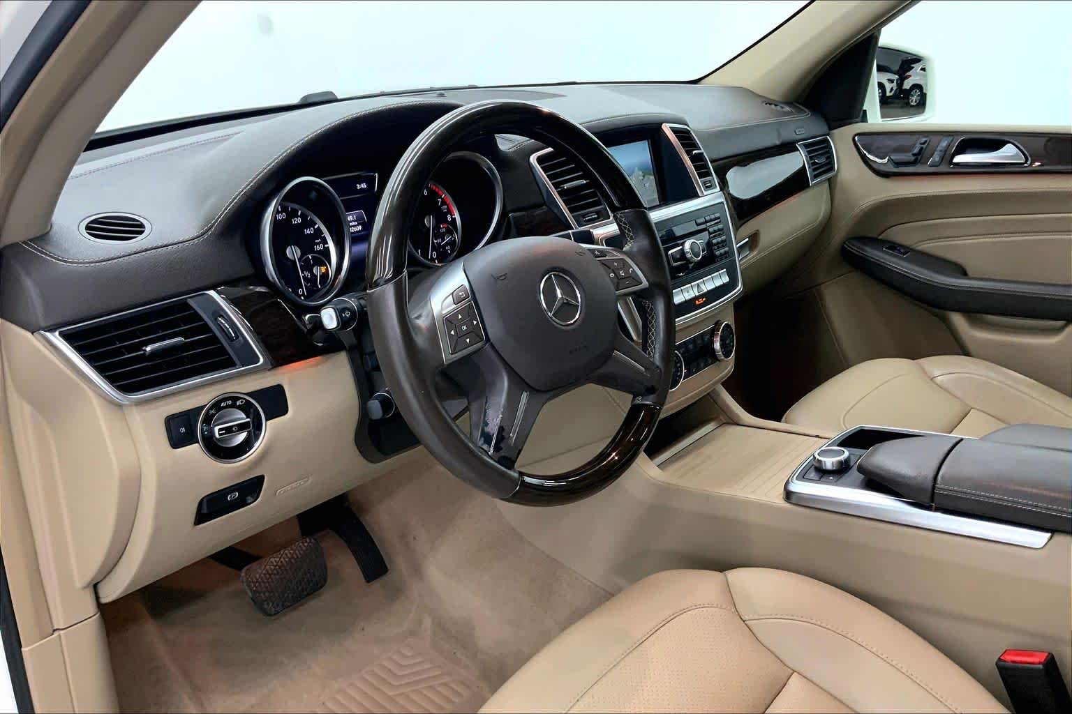 2015 Mercedes-Benz ML 350 RWD 4dr