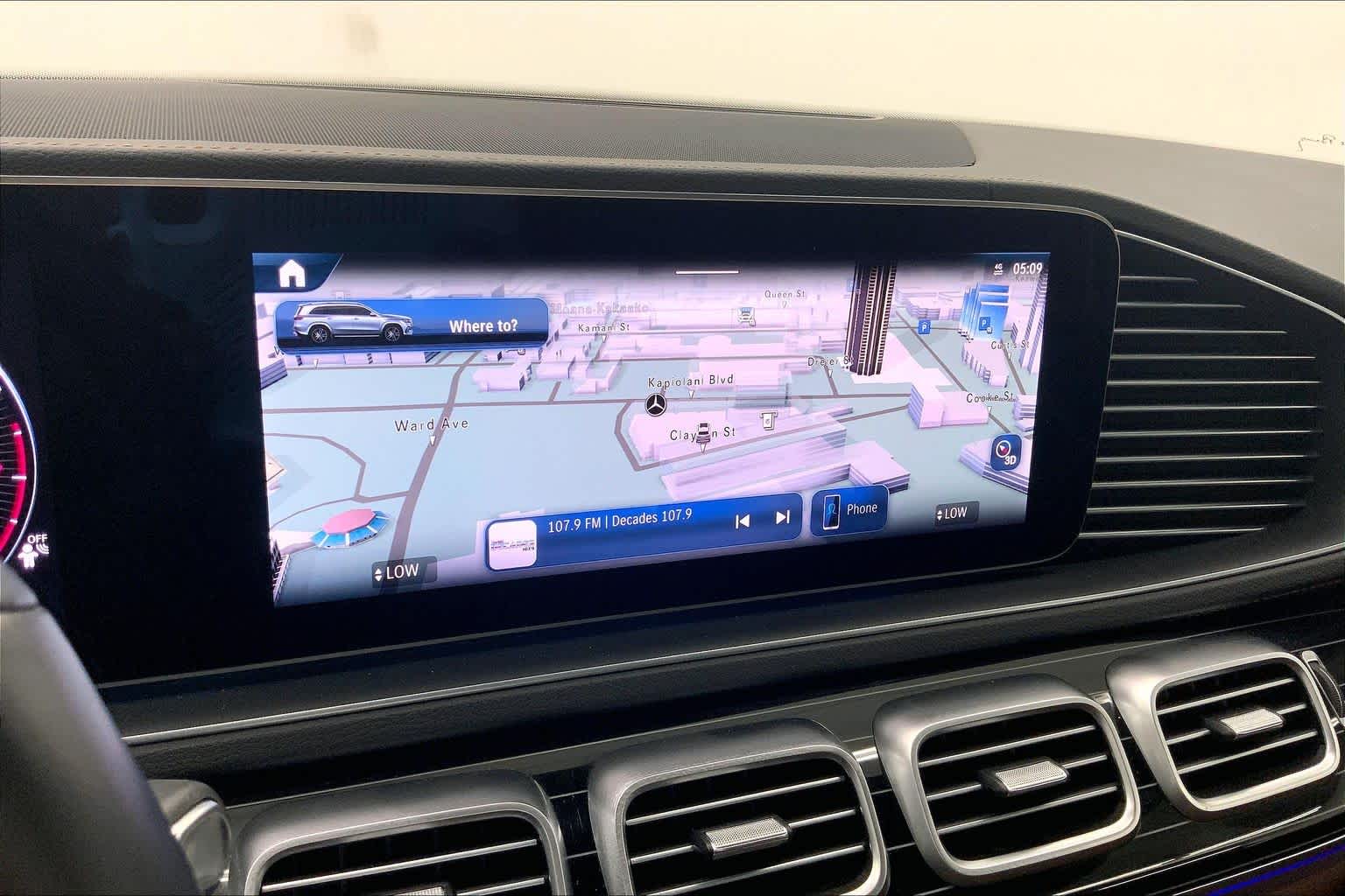 2024 Mercedes-Benz GLS 450 4MATIC® SUV