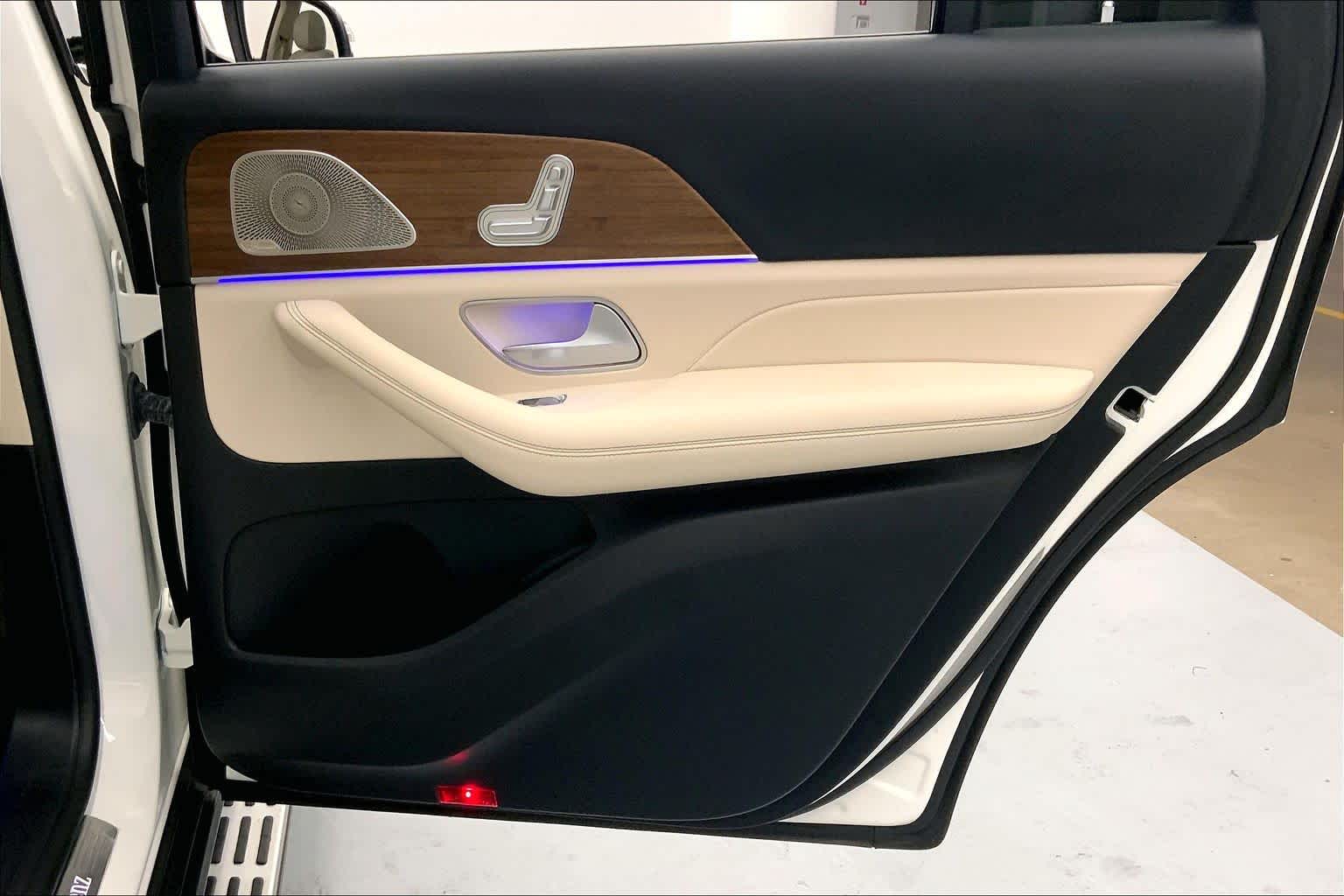 2023 Mercedes-Benz GLS 450 4MATIC® SUV