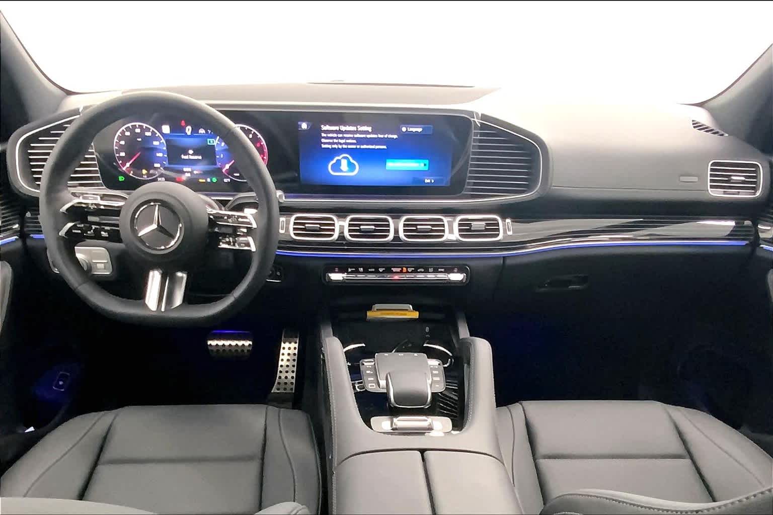 2025 Mercedes-Benz GLS 450 4MATIC® SUV