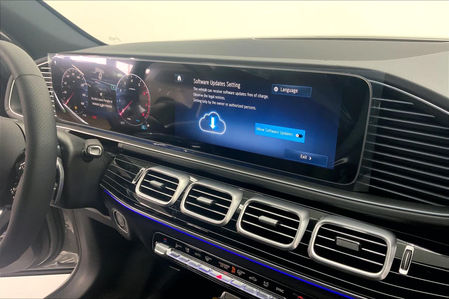 2025 Mercedes-Benz GLS 450 4MATIC® SUV