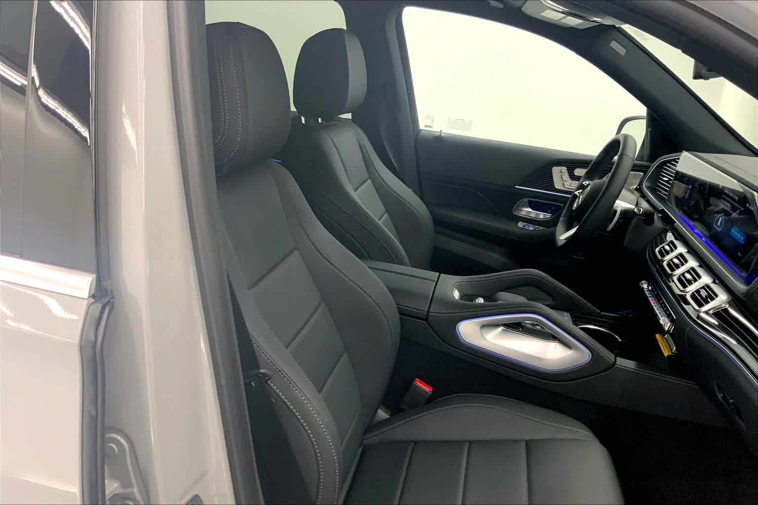 2025 Mercedes-Benz GLS 450 4MATIC® SUV