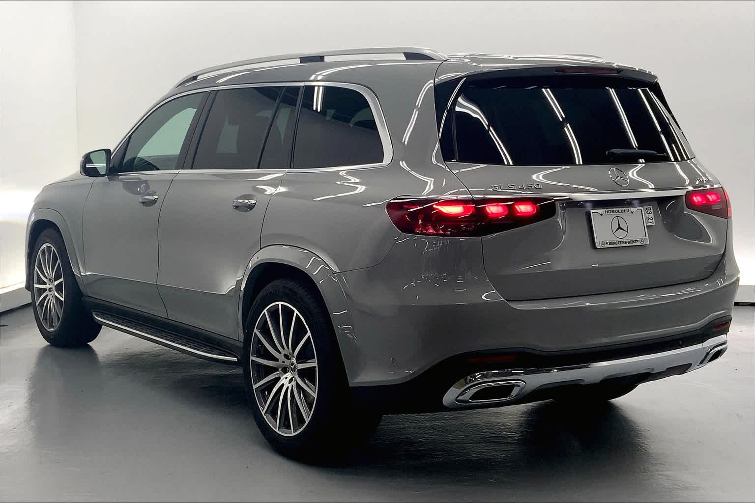 2025 Mercedes-Benz GLS 450 4MATIC® SUV